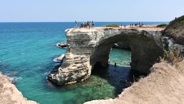 Hromady Sant Andrea Melendugno Puglia Itálie Jsou Nejlepším Příkladem Krásy — Stock video