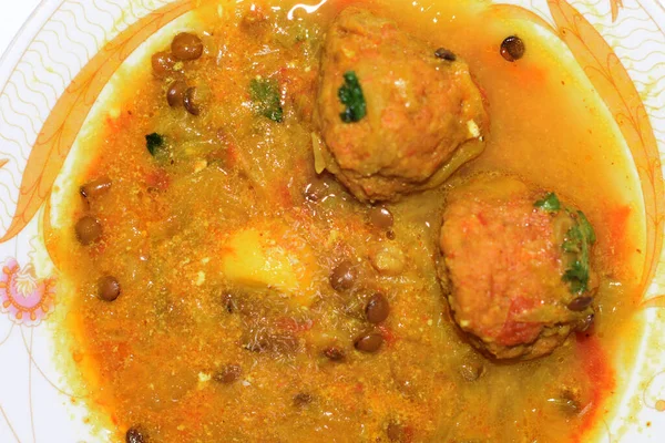 Азиатская Продовольственная Тарелка Курица Kofta Пульс Овощи Карри Основное Блюдо — стоковое фото