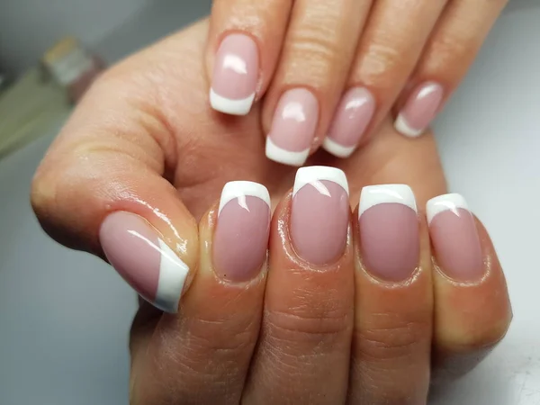 Hermosas Uñas Colores Manicura Mano — Foto de Stock