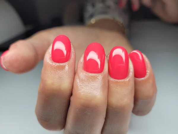 Hermosas Uñas Colores Manicura Mano —  Fotos de Stock