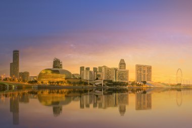 Singapur manzarası ve marina Bay görünümü