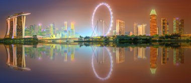 Singapur manzarası ve marina Bay görünümü