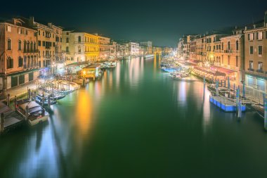 Canal Grande ve Venedik binalar için görüntüleyin