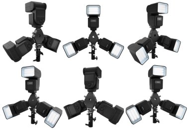 3 Hız Işığı, beyaz üzerine izole edilmiş tripod tutacağının üzerinde parlıyor..