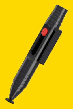 Sarı arka planda izole edilmiş temizlik optikleri için lens ya da özel fırça. Moda fotoshoot için profesyonel hafif ekipmanların 3 boyutlu yorumlanması