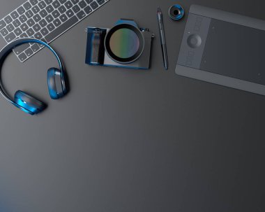 Dizüstü bilgisayar, tablet, dijital kamera ve siyah arka plandaki kulaklıklar gibi tasarımcı çalışma alanının ve teçhizatının üst görüntüsü. Çizim, çizim ve illüstratör veya fotoğraf araçları için aksesuarların 3d görüntülenmesi