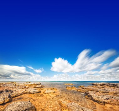 Mükemmel gökyüzü ve okyanus suyu