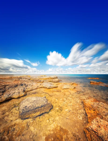 Perfecte lucht en water van de oceaan — Stockfoto