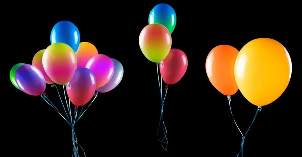 Luftballons fliegen isoliert — Stockfoto