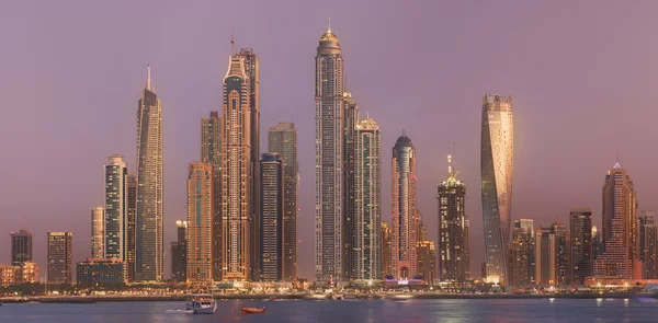 El panorama de belleza del puerto deportivo de Dubai. EAU — Foto de Stock