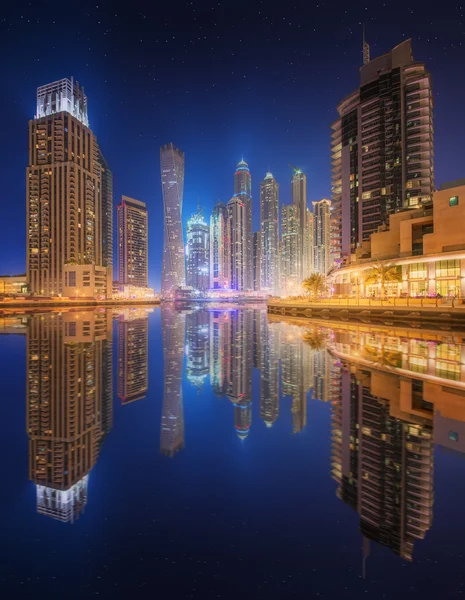 O panorama de beleza da marina de Dubai. EAU — Fotografia de Stock