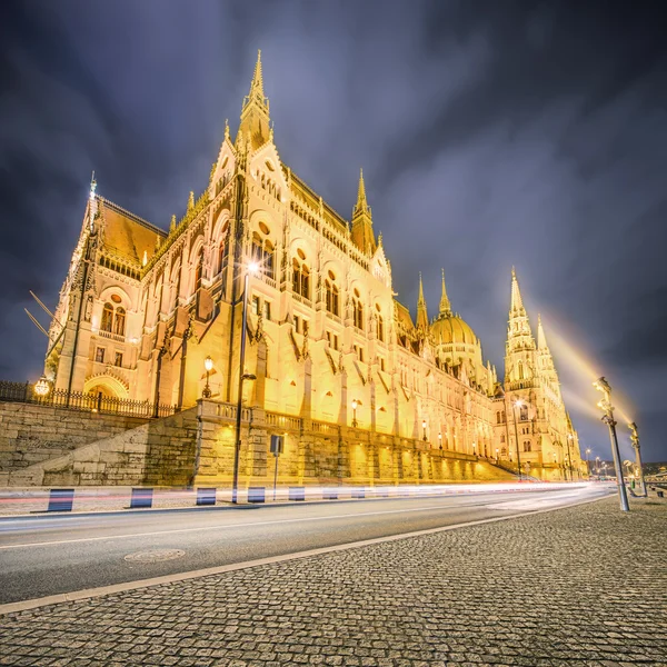 View of hungarian Parliament building, Budapest — Stock Photo, Image