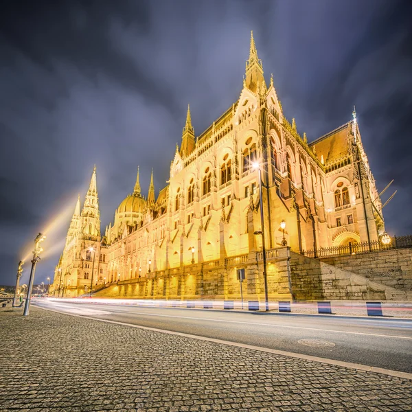 View of hungarian Parliament building, Budapest — Stock Photo, Image