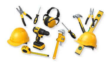 Yapım araçları ve güvenlik ekipmanları kesme yolu olan beyaz arka planda izole edilmiş. İş güvenliği ve inşaat araçları kavramı