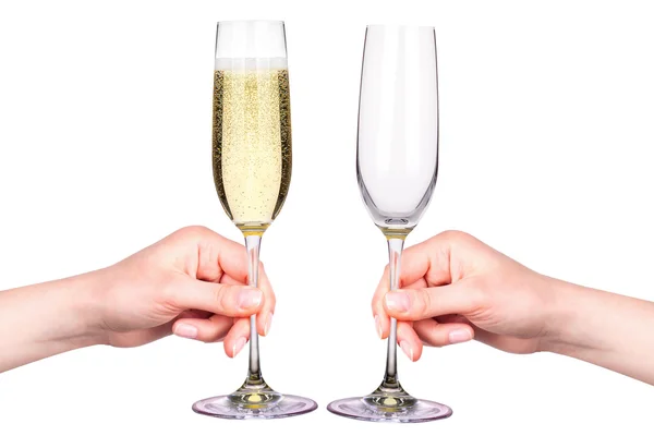 Hand med glas champagne isolerad på en vit — Stockfoto