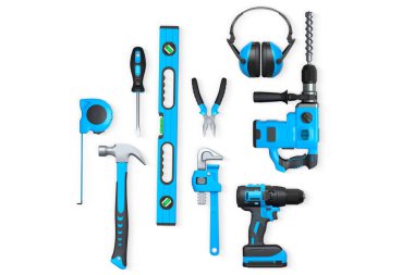 Beyaz arkaplanda kesme yolu ile izole edilmiş matkap, çekiç, bant, ingiliz anahtarı ve kulaklık gibi çeşitli inşaat araçları, DIY kavramı