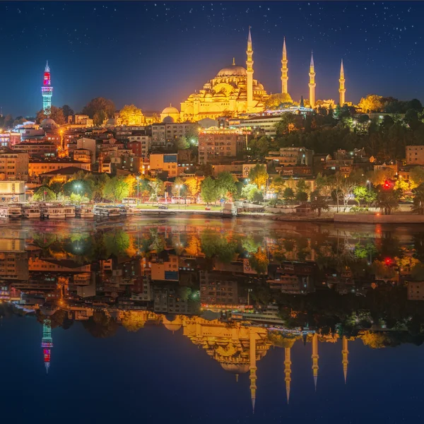 Hagia Sophia vroeg in de nacht in Istanbul — Stockfoto