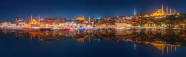 Panorama os Istanbul ve Boğaziçi geceleri