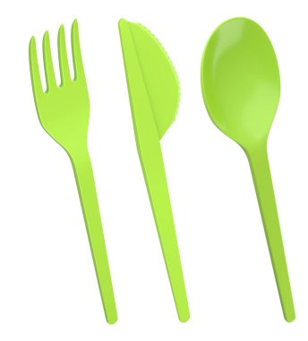 Beyaz arka planda izole edilmiş plastik çatal, bıçak ve kaşık seti, tek kullanımlık sofra takımı konseptini temsil ediyor.