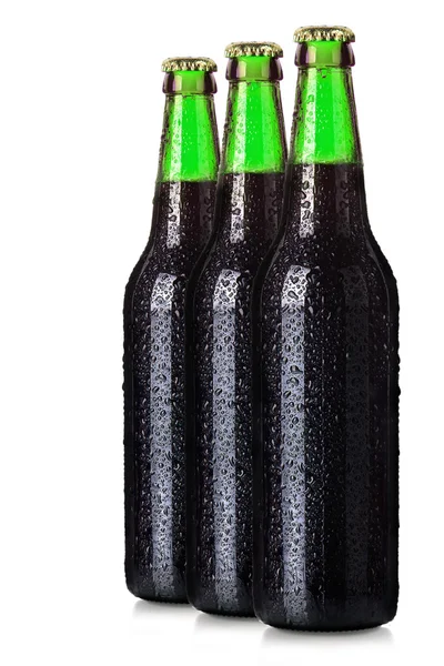 Set de botellas de cerveza con gotas heladas aisladas —  Fotos de Stock