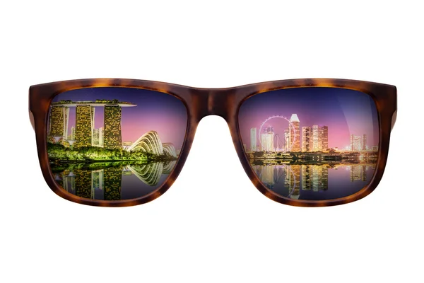 Gafas de sol con hermoso panorama de Singapur — Foto de Stock