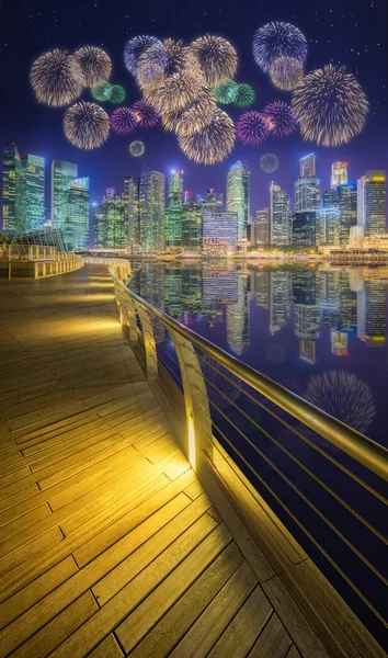 Hermosos fuegos artificiales en Marina Bay, Singapur Skyline —  Fotos de Stock