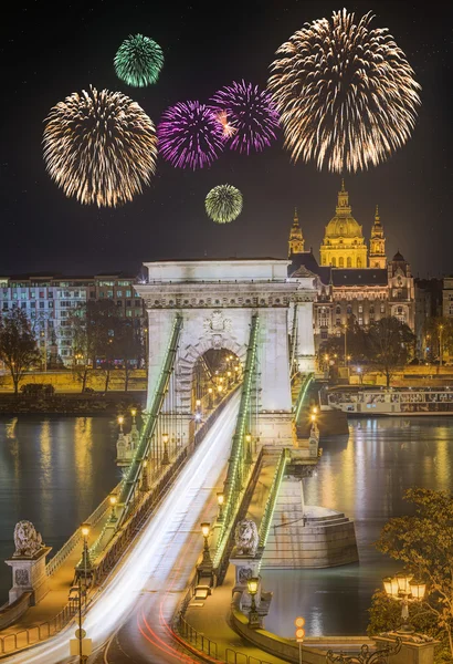 View of Chain Bridge, Budapest — Stock Photo, Image