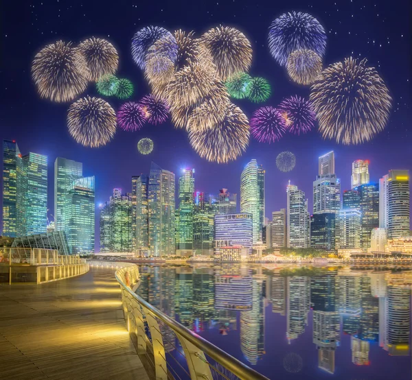 Lindos fogos de artifício em Marina Bay, Singapura — Fotografia de Stock