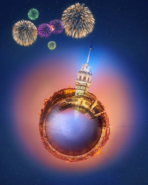 Miniatur-Planet Erde mit allen Gebäuden, Attraktionen und Feuerwerk von Istanbul — Stockfoto