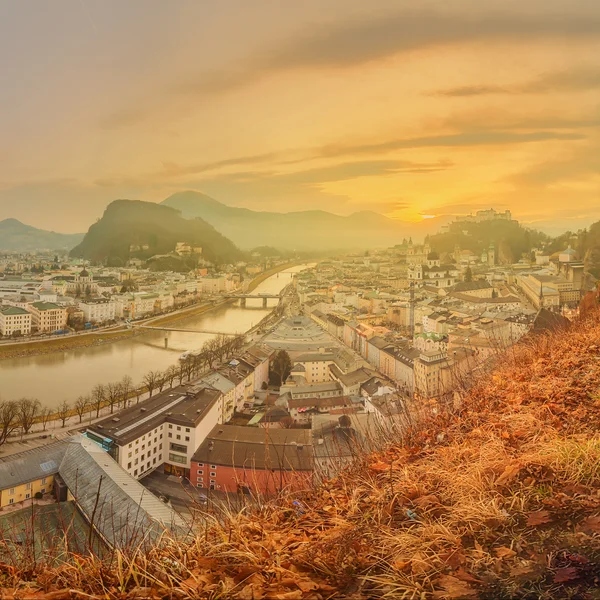 Vista panorâmica de Salzburgo, Terra de Salzburger — Fotografia de Stock
