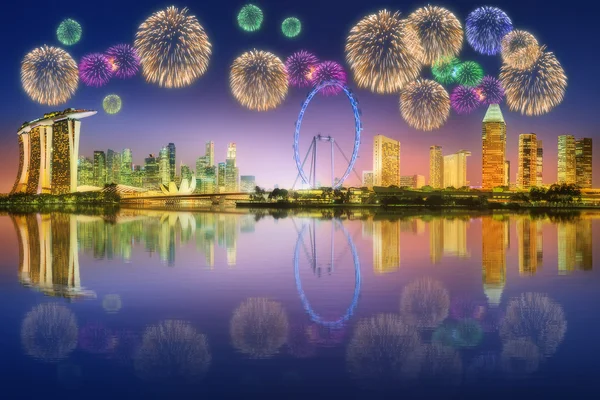 A Marina Bay, Szingapúr Skyline Fireworks — Stock Fotó