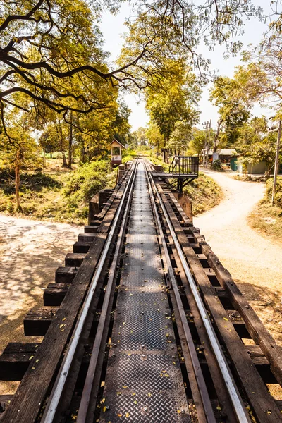 Chemin de fer vers la jungle — Photo