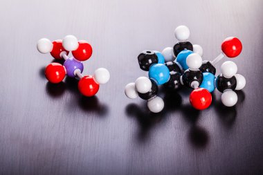 Kafein ve fosforik asit kimyasal moleküler yapısı