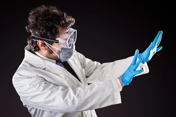 Scared researcher in labcoat — Stock Photo, Image