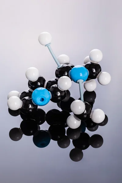 Модель молекулярной структуры Никотина — стоковое фото
