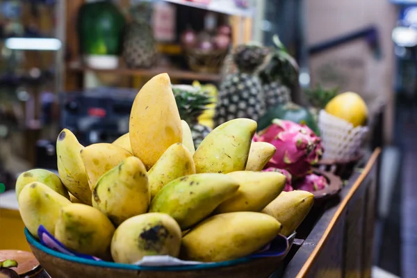 Cesto di mango — Foto Stock
