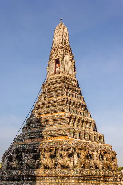 Tempel van de dageraad detail prang — Stockfoto