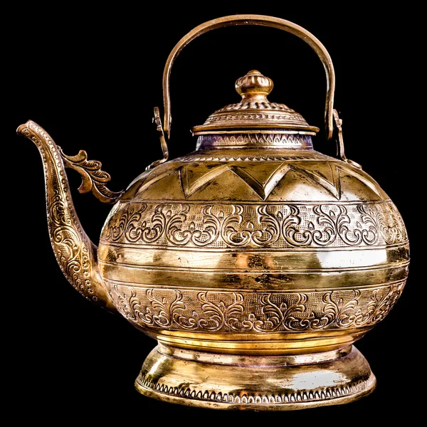 Золотой чайник — стоковое фото