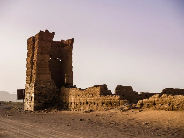 Castle çölde — Stok fotoğraf