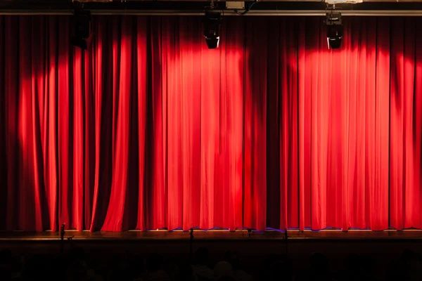 Big red curtain — Stock Photo, Image