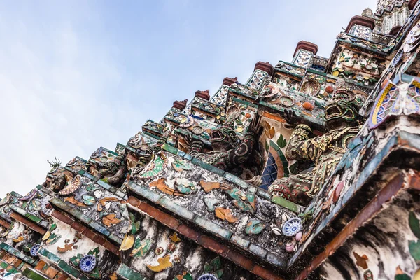 WAT Arun renkli heykelleri — Stok fotoğraf