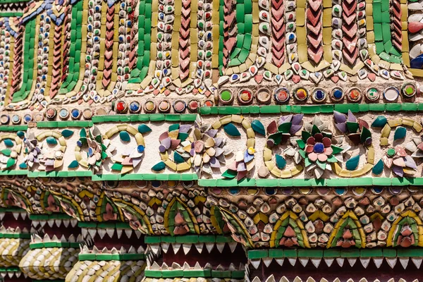 Wat Phra Kaew mosaic — Stock Photo, Image