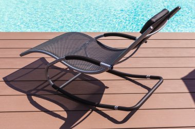 Havuz tarafı şezlong