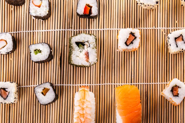 Tavola di sushi — Foto Stock