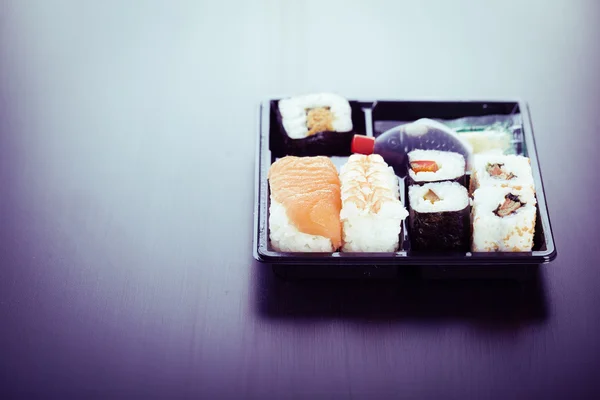 Jednoduché bento box suši — Stock fotografie