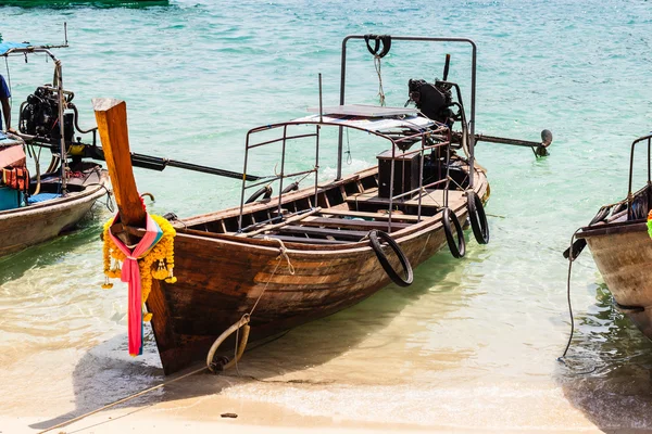 Longtail boat — Stock Photo, Image