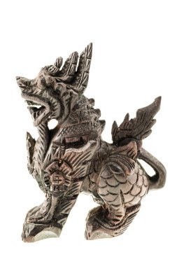 Ahşap dragon heykelciği