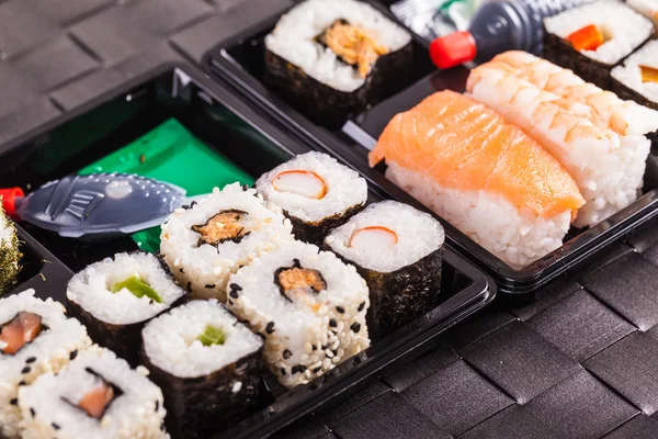 Buffet de sushi — Fotografia de Stock