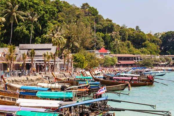 Muelle tropical — Foto de Stock