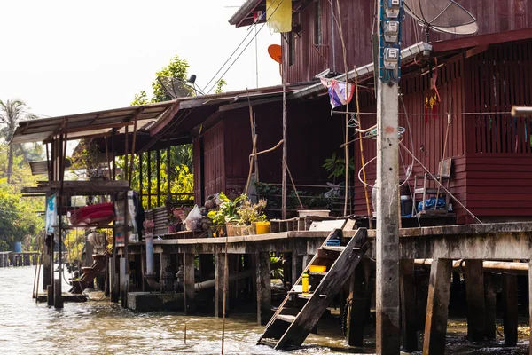 Paisagem tailandesa casa — Fotografia de Stock